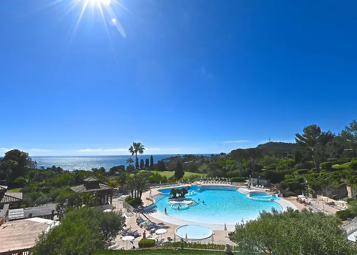 Les Bastides - O4 023 By Interhome